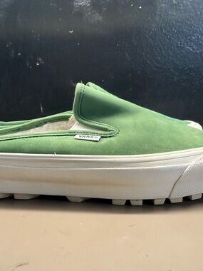 New Unisex Vans Slip On Mules  Green Suede Faux Fur White Size Men 8/Women 9.5.